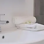 Le Petit Nid Remois - Parking - King Size Апартаменты