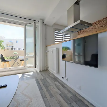 Appartement Le Petit Nid Remois - Parking - King Size