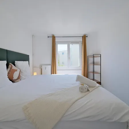 Appartement Le Petit Nid Remois - Parking - King Size Reims